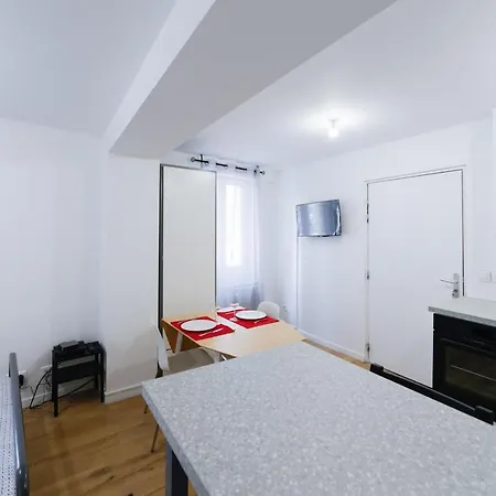 Apartment Cosy Quai Dion Bouton